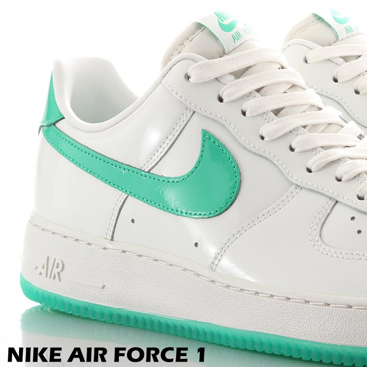 セール】NIKE W AIR FORCE 1 '07 ESS SNKR / ナイキ ウィメンズ エア