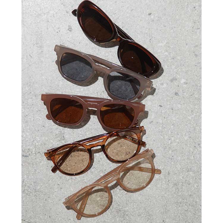 TOCCA�i�g�b�J�j�̃V���b�v�j���[�X�u�t�Ăɉf����g�����h�T���O���X�v