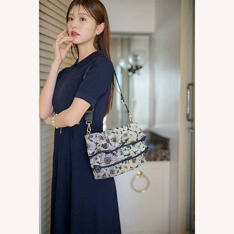 TOCCA�i�g�b�J�j�̃V���b�v�j���[�X�u��؂䂤�����񒅗p�IWEB����j�b�g�h���X�v