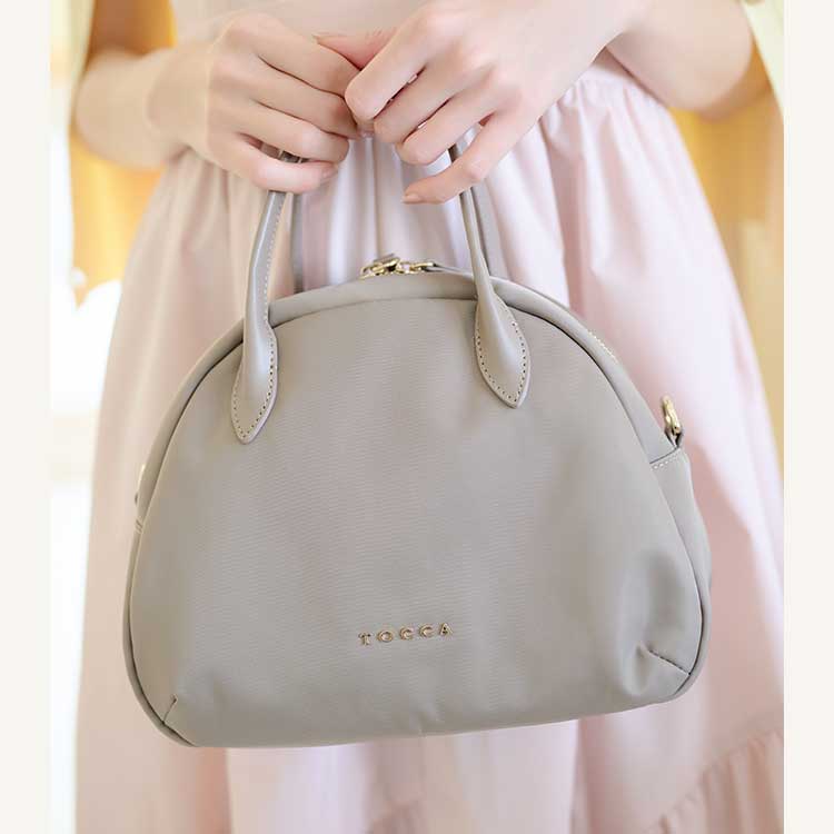 TOCCA�i�g�b�J�j�̃V���b�v�j���[�X�u�����Ƃ����ۂ��t�H���������炵���o�b�O�v