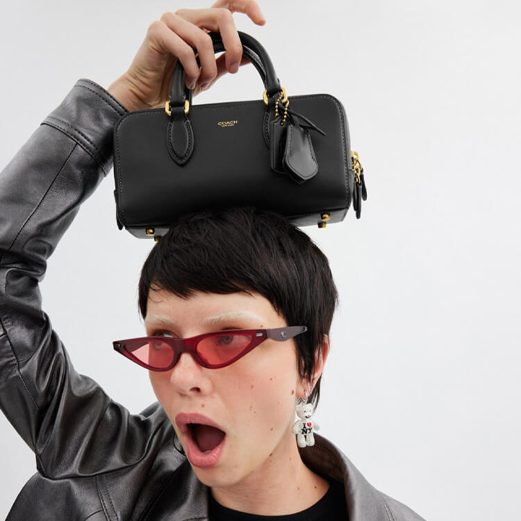セール】ディンキー バッグ（ショルダーバッグ）｜COACH（コーチ