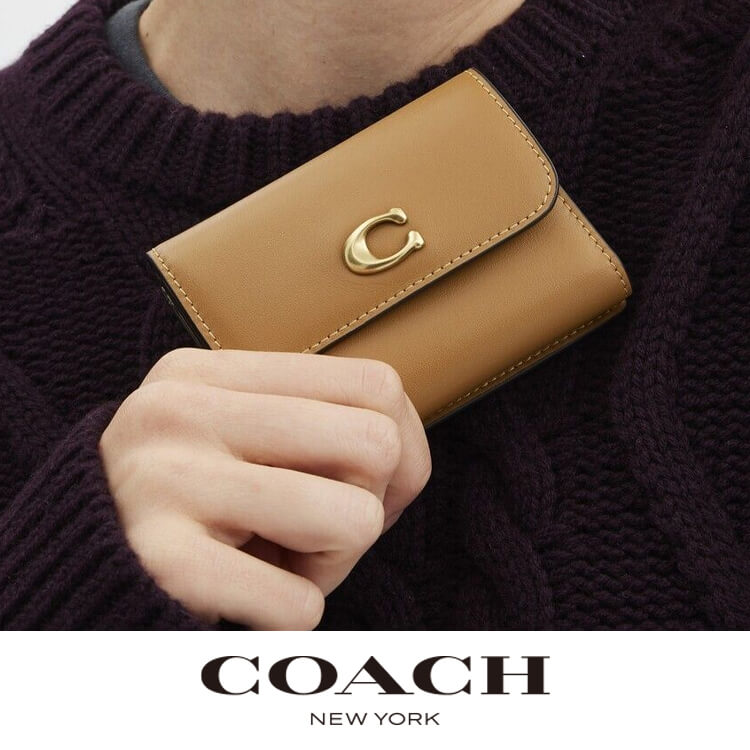 COACHiR[`j̃Vbvj[XuʁXłJ[hP[X+~jz^COACHv