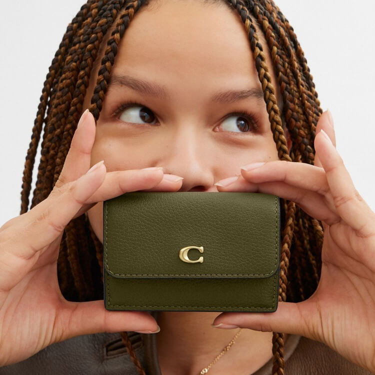 COACH Coachtopia 黒 レザー カードケース 公式】COACH – コーチトピア™ | ウェイビー カード ケース