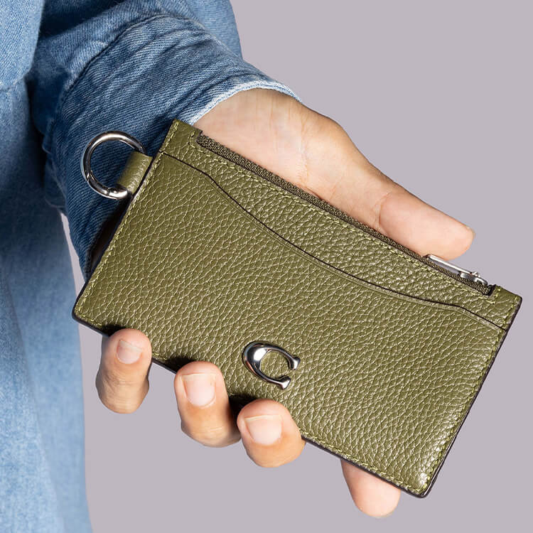 ミニ スキニー ID ケース（パスケース）｜COACH（コーチ）の