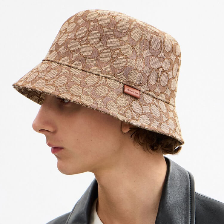 COACH�i�R�[�`�j�̃V���b�v�j���[�X�u�L���b�v���n�b�g�^COACH�v