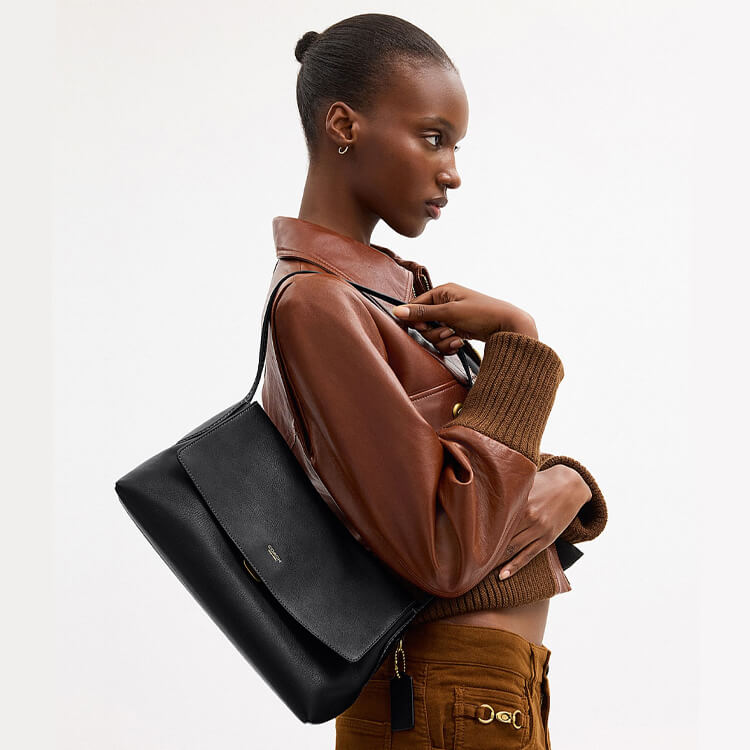 レ*ン様 coach ショルダーバック COACH｜コーチのトピックス「【再入荷】チェルシー ショルダー バッグ