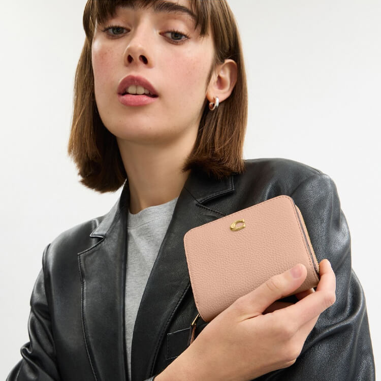 COACH�i�R�[�`�j�̃V���b�v�j���[�X�uLucky Wallets�I7/19�͍ŋ��J�^���^COACH�v
