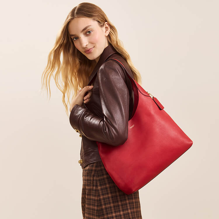 COACH�i�R�[�`�j�̃V���b�v�j���[�X�u�H�̐V�������ʂ�o�b�O�^COACH�v