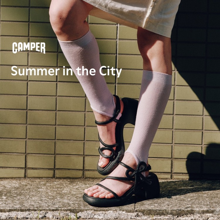 CAMPER�i�J���y�[���j�̃V���b�v�j���[�X�u�s��ɉf����ăT���_���yReady for Summer�z�v