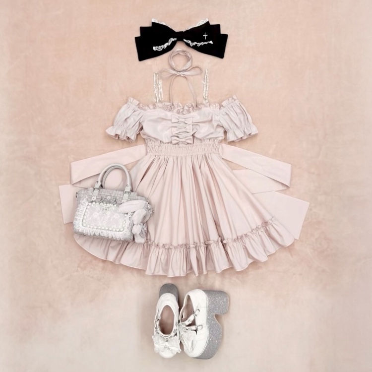 Ailand�i�A�C�����h�j�̃V���b�v�j���[�X�u�yAnk Rouge�z�����{���I�t�V�����h�[���[�����s�[�X��v