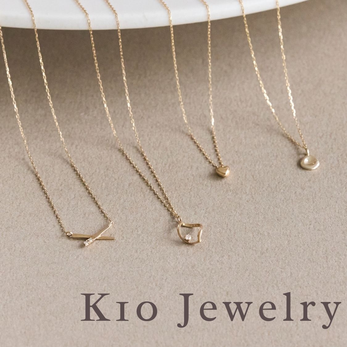 セール】【K10】クロスラインアメリカンピアス/BOX付き（ピアス（両耳