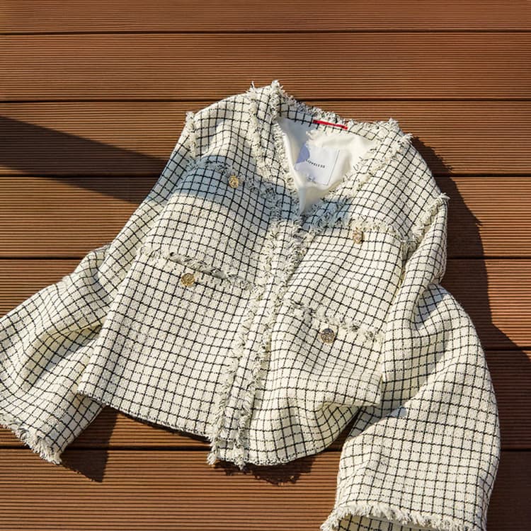 LOVELESS�i���u���X�j�̃V���b�v�j���[�X�u�t�@���V�[�c�C�[�h�W���P�b�g�v