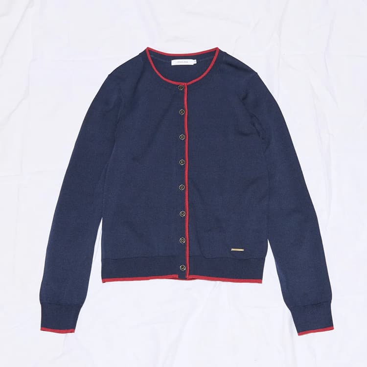 LOVELESS�i���u���X�j�̃V���b�v�j���[�X�u�g�b�v�X�Ƃ��Ă����p�ł���R���p�N�g�ȃV���G�b�g�v