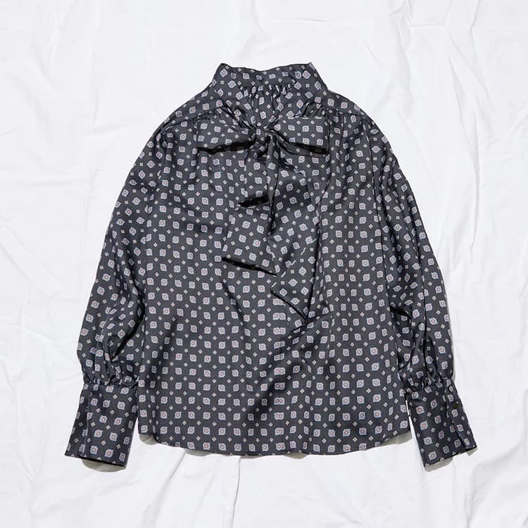 LOVELESS�i���u���X�j�̃V���b�v�j���[�X�u�O�㒅�p�\��2WAY�d�l�̃u���E�X�v