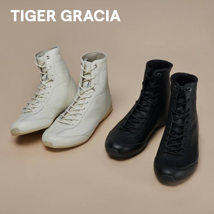 【新品タグ付】ONITSUKA TIGER ブーツ　ブラック　GRACIAタイガーグレイシア