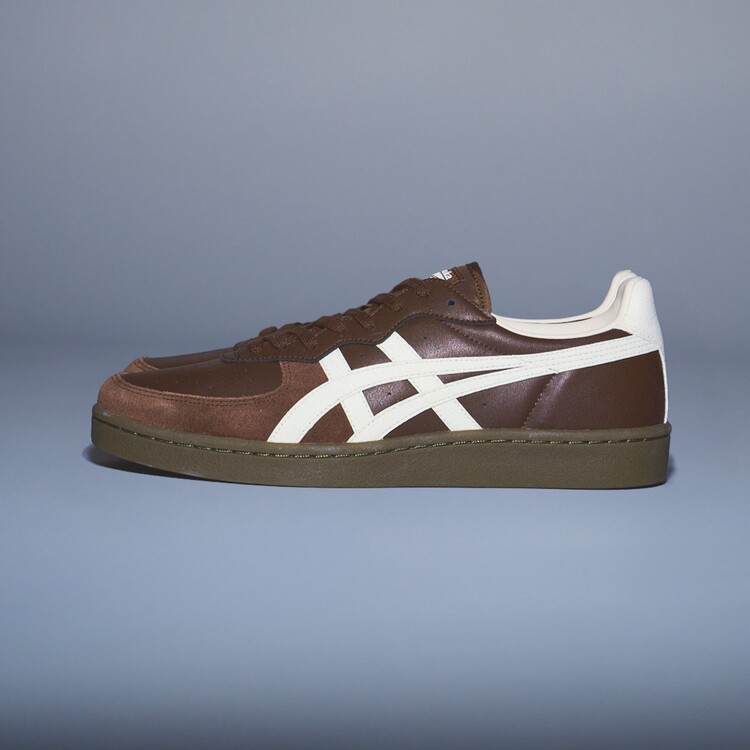 Onitsuka TigeriIjcJ^CK[j̃Vbvj[XuyVFzH̃X^CO؂₩ɍʂuEJ[V[YCibvv