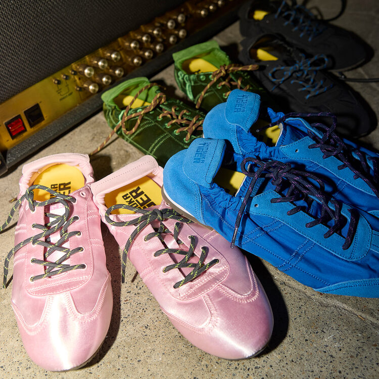 Onitsuka Tiger�i�I�j�c�J�^�C�K�[�j�̃V���b�v�j���[�X�u�y�{�������zPLABALA�b ����Ōy�₩�Ȉ�ۂ̐V���f���v