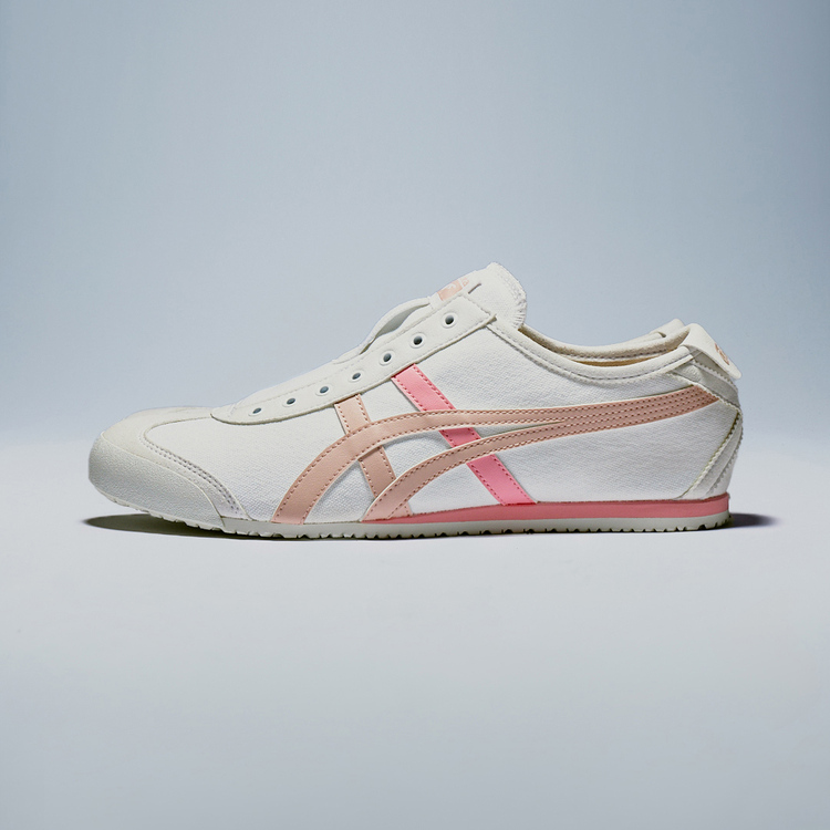 Onitsuka Tiger�i�I�j�c�J�^�C�K�[�j�̃V���b�v�j���[�X�u�y�V�F�zMEXICO 66 SLIP-ON�b���E���X���[�Y�ȃX���b�|���X�^�C���ɁA�V���ȃJ���[�����C���A�b�v�B�v