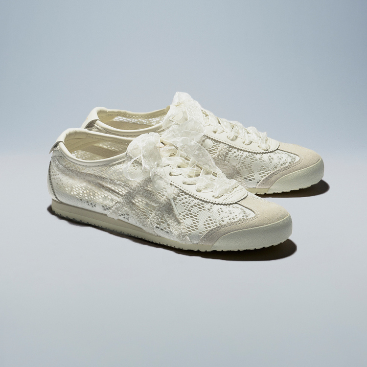 Onitsuka Tiger�i�I�j�c�J�^�C�K�[�j�̃V���b�v�j���[�X�uMEXICO 66�b�I�[�K���W�[�̃��[�X���{���ŉ؂€��Y����ꑫ�v
