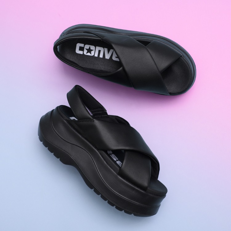 CONVERSEiRo[Xj̃Vbvj[XuT_fv