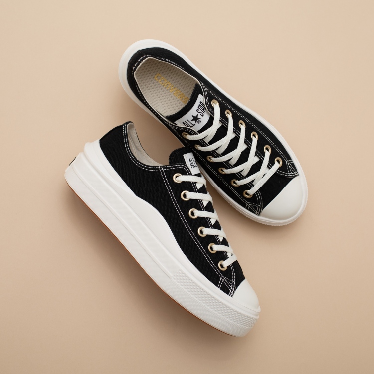 CONVERSE�i�R���o�[�X�j�̃V���b�v�j���[�X�uALL STAR LIGHT PLTS �U HI/OX�v