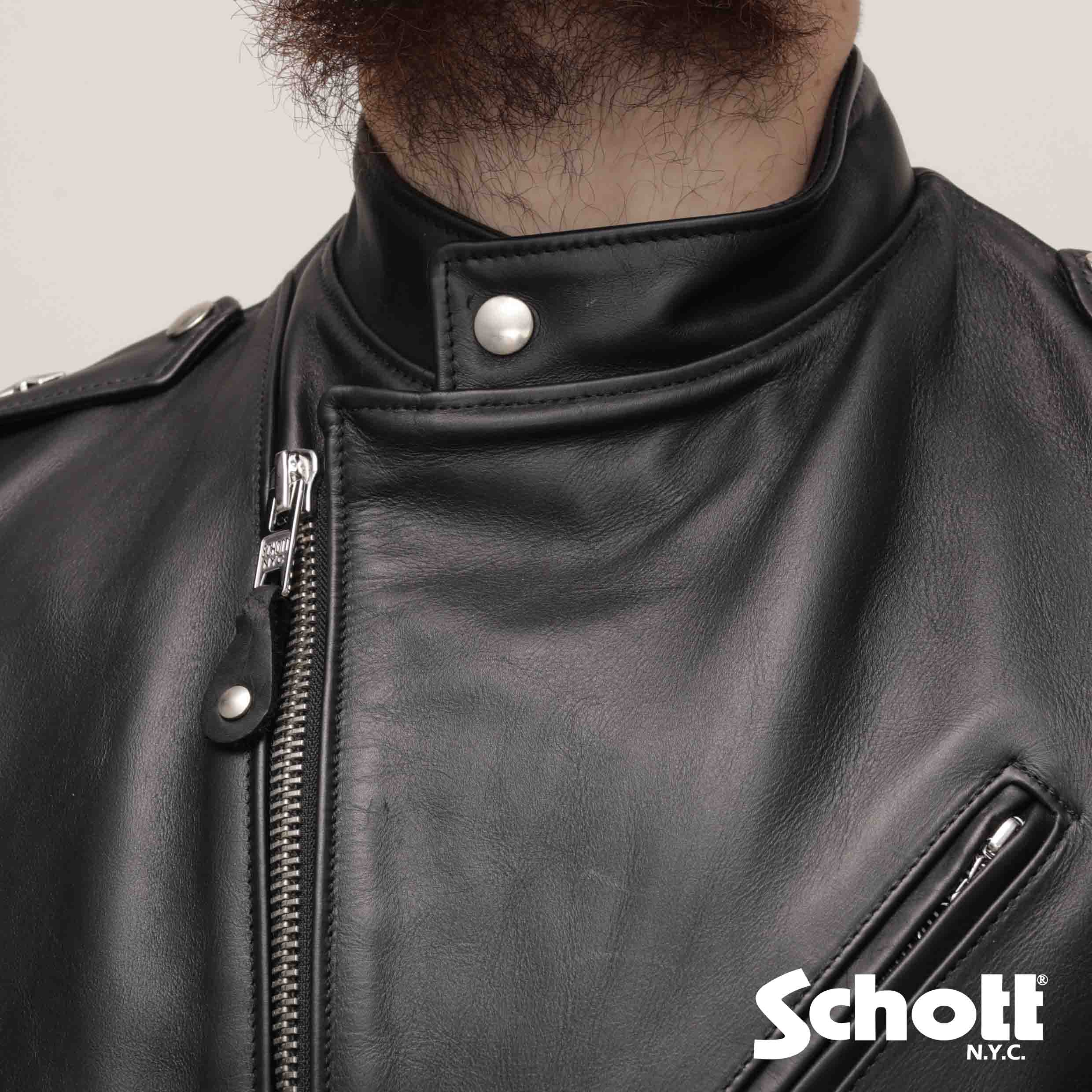 SCHOTT�i�V���b�g�j�̃V���b�v�j���[�X�u�ySchott/�V���b�g�z��Ԃ����炱���I�т����ASchott�̃��U�[�W���P�b�g�v