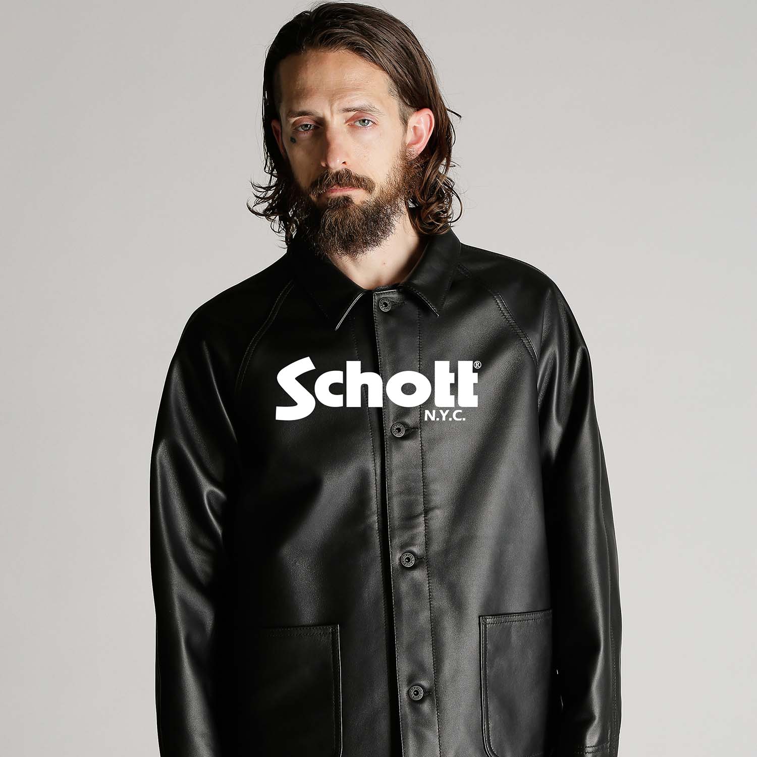 Schott�i�V���b�g�j�̃V���b�v�j���[�X�u�ySchott/�V���b�g�z����𒴂��Č��p�����A�^�̃}�X�^�[�s�[�X�B�v