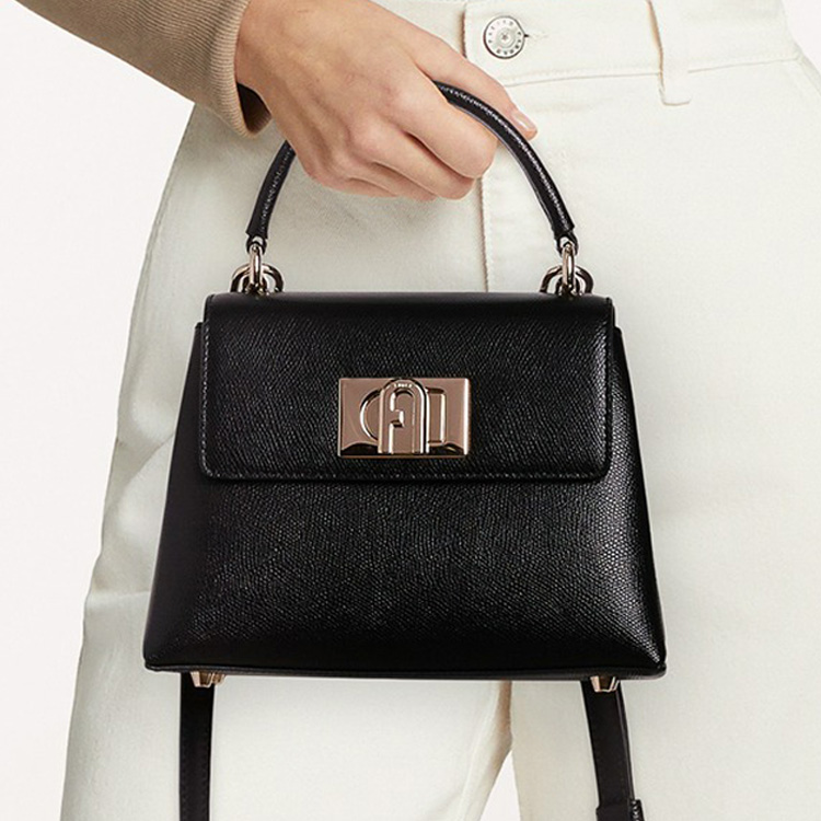 FURLA�i�t�����j�̃V���b�v�j���[�X�u�yFURLA�z���̓��̃��b�N���Z���X�A�b�v��A�N�Z���g��Y����~�j�o�b�O���Z���N�g�v