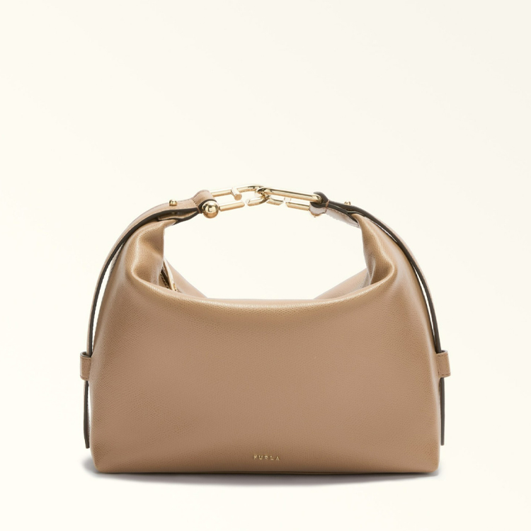 FURLA�i�t�����j�̃V���b�v�j���[�X�u�yFURLA�z���o�|���ɂ��œK�􂱂ꂩ��̎����ɂ��������߂̃o�b�O���Z���N�g�v
