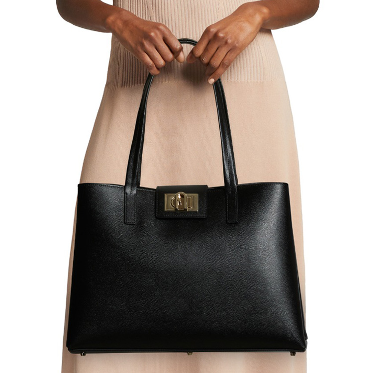 FURLA�i�t�����j�̃V���b�v�j���[�X�u�yFURLA�z���[�h�Ȉ�ۂ�Y��������x�̍������m�g�[���A�C�e�����s�b�N�A�b�v�v