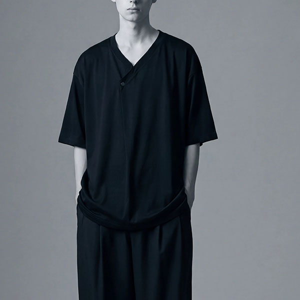 ato�i�A�g�E�j�̃V���b�v�j���[�X�u�~�j�}�����ɂ߂��AV�l�b�N�^�b�NT�V���c�v