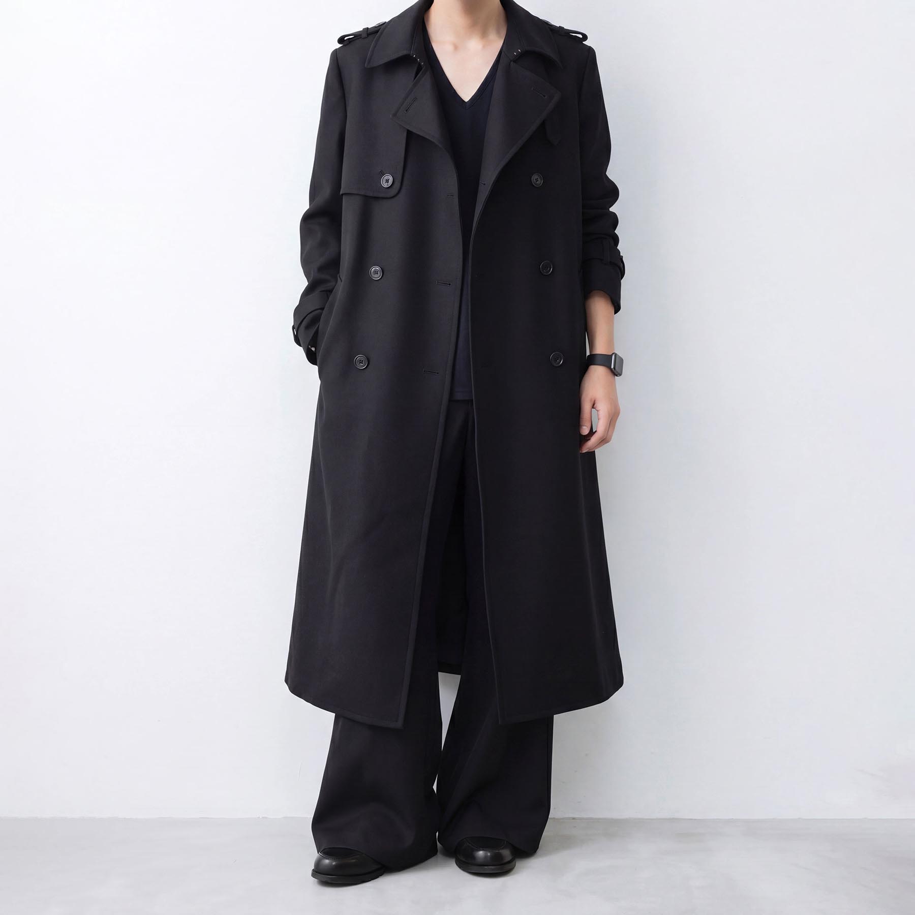 ato�i�A�g�E�j�̃V���b�v�j���[�X�u�ْ������h���A�V���G�b�g�Ō��g�����`�R�[�g�v