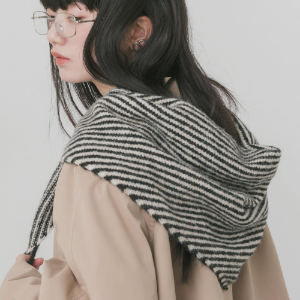 URBAN RESEARCH�i�A�[�o�����T�[�`�j�̃V���b�v�j���[�X�u�ySMELLY�z�H���y���݂ɂȂ�A�R�[�f�Ƀv���X�������V��G�݂����C���i�b�v�v