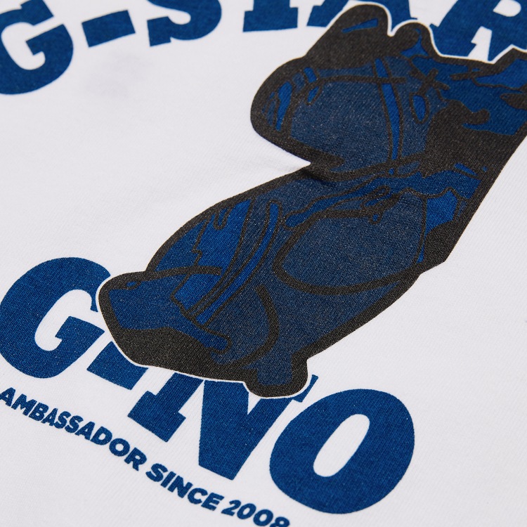 G-STAR RAWiW[X^[EDj̃Vbvj[Xuuh̐Eς𒅂ȂꖇyG-STARzv