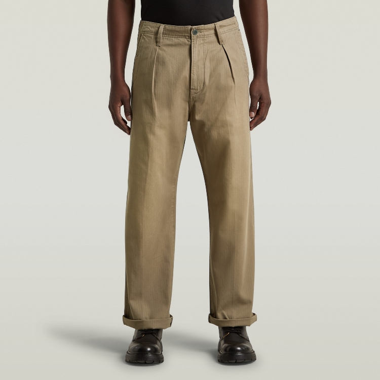 G-STAR RAW�i�W�[�X�^�[�E���D�j�̃V���b�v�j���[�X�u���t�ɐ����āA�i�悭�܂Ƃ܂�B���B���e�[�W���C�N�ȃX�g���[�g�`�m�yG-STAR�z�v