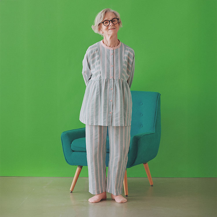 KID BLUE�i�L�b�h�u���[�j�̃V���b�v�j���[�X�u�t�̐V��I�I�[�K�j�b�N�R�b�g���i�C�g�E�G�A�v