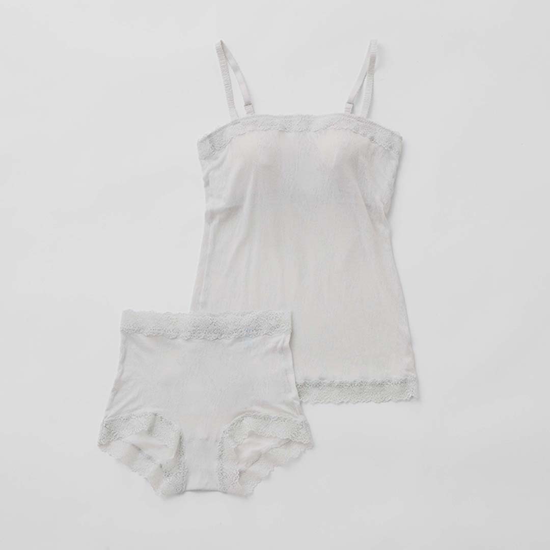 KID BLUE�i�L�b�h�u���[�j�̃V���b�v�j���[�X�u���������y�ڐG�⊴�z���b�V���C���i�[�v