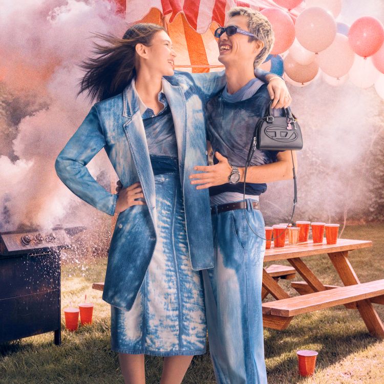 DIESEL�i�f�B�[�[���j�̃V���b�v�j���[�X�u�V���G�b�g�őI�ԁBDIESEL�E�B�����Y�f�j���v