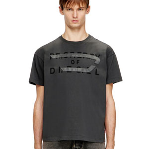DIESEL�i�f�B�[�[���j�̃V���b�v�j���[�X�uGW�O�ɏ����������B1���Ō��܂���T�V���c�B�v