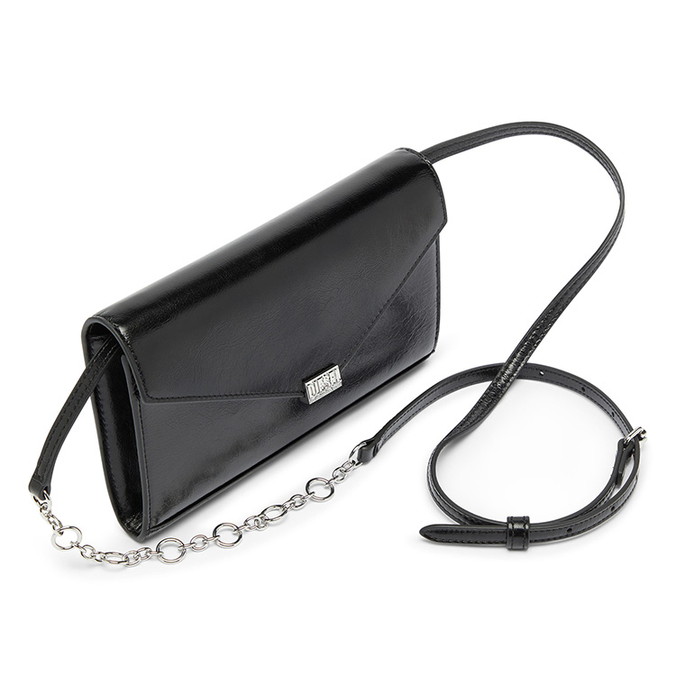 DIESEL�i�f�B�[�[���j�̃V���b�v�j���[�X�u�K�^���肤���z���J�[�h�P�[�X�v