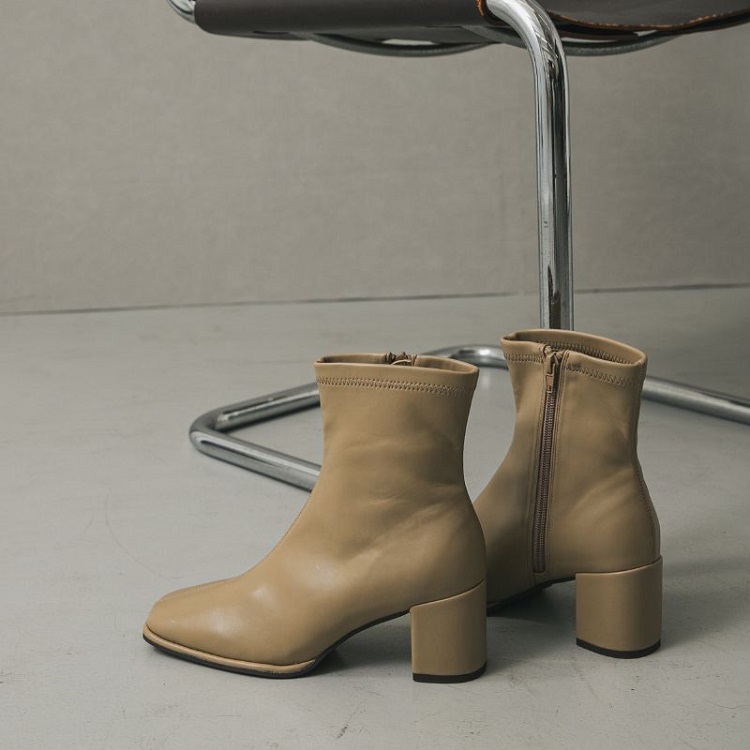 SENSE OF PLACE by URBAN RESEARCHiZX Iu vCX oC A[oT[`j̃Vbvj[XuySENSE OF PLACEzݏôyȂAH̐VV[YBv
