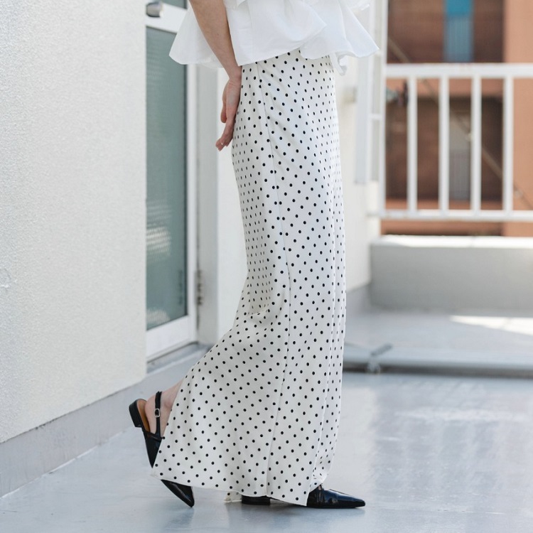 SENSE OF PLACE by URBAN RESEARCH�i�Z���X �I�u �v���C�X �o�C �A�[�o�����T�[�`�j�̃V���b�v�j���[�X�u�ySENSE OF PLACE�z�I�[���V�[�Y���A�X�^�C���A�b�v���y���߂�u�T�e���A�C���C���X�J�[�g�v�v