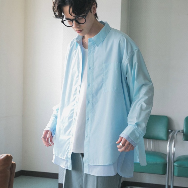 SENSE OF PLACE by URBAN RESEARCH�i�Z���X �I�u �v���C�X �o�C �A�[�o�����T�[�`�j�̃V���b�v�j���[�X�u�ySENSE OF PLACE�z�ꖇ�ŁA�H�D��ŁB20�x�O��Ŋ��􂷂�t�ăV���c�v