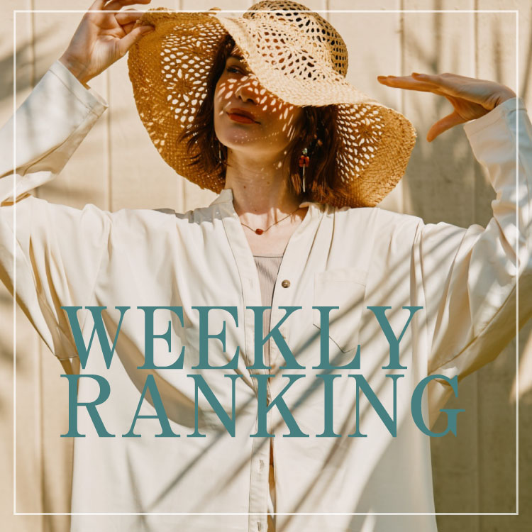 San-ai Resort OyiTAC][g TAC~YMNGj̃Vbvj[XuĂlC̐̓RII CɓTOP50îЉv