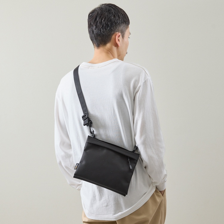 And A�i�A���h�@�G�[�j�̃V���b�v�j���[�X�u�����g�����ԃo�b�O�v