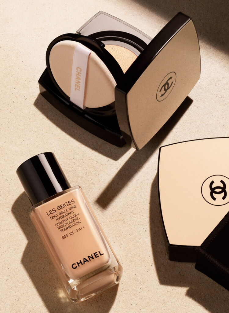CHANEL LES BEIGES シャネル ゴールデン 数量限定品 CHANEL レ ベージュ】ぬくもりのある肌、明るい目もと、つややか