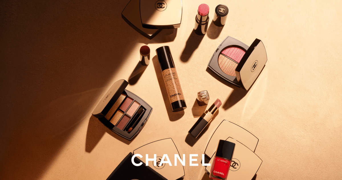 CHANEL レ ベージュ】ぬくもりのある肌、明るい目もと、つややか
