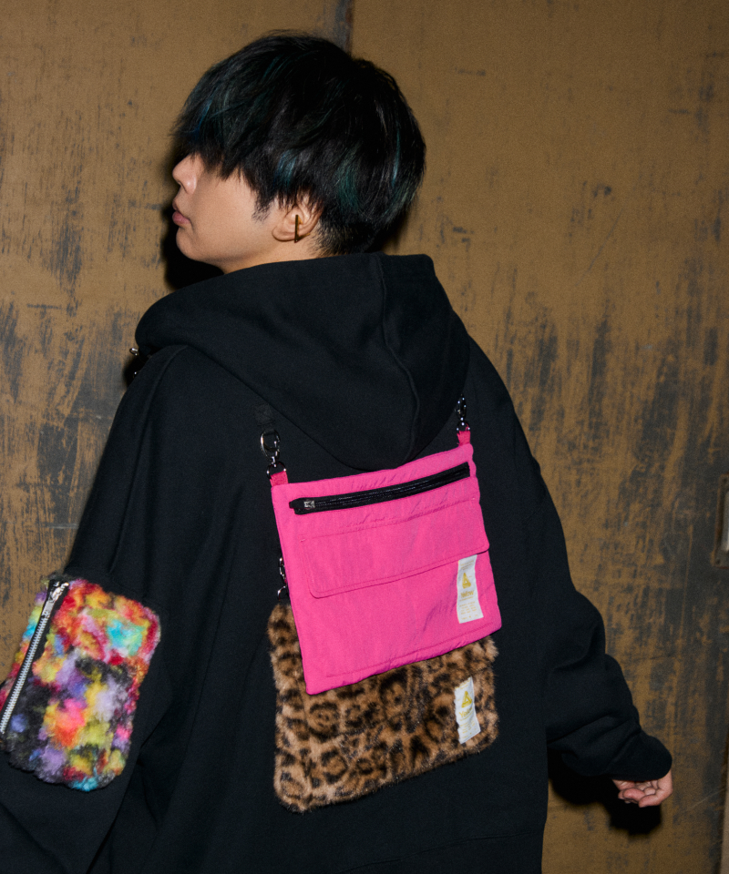 HOOK & LOOP - 
POCKET BAG L